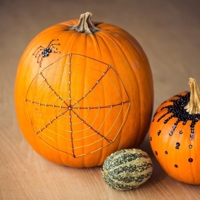 Pumpkin halloween decor pumpkins web ideas decorations diy thanksgiving wire decorating decorate decoration carve shelterness homemade carving ways fall sequin